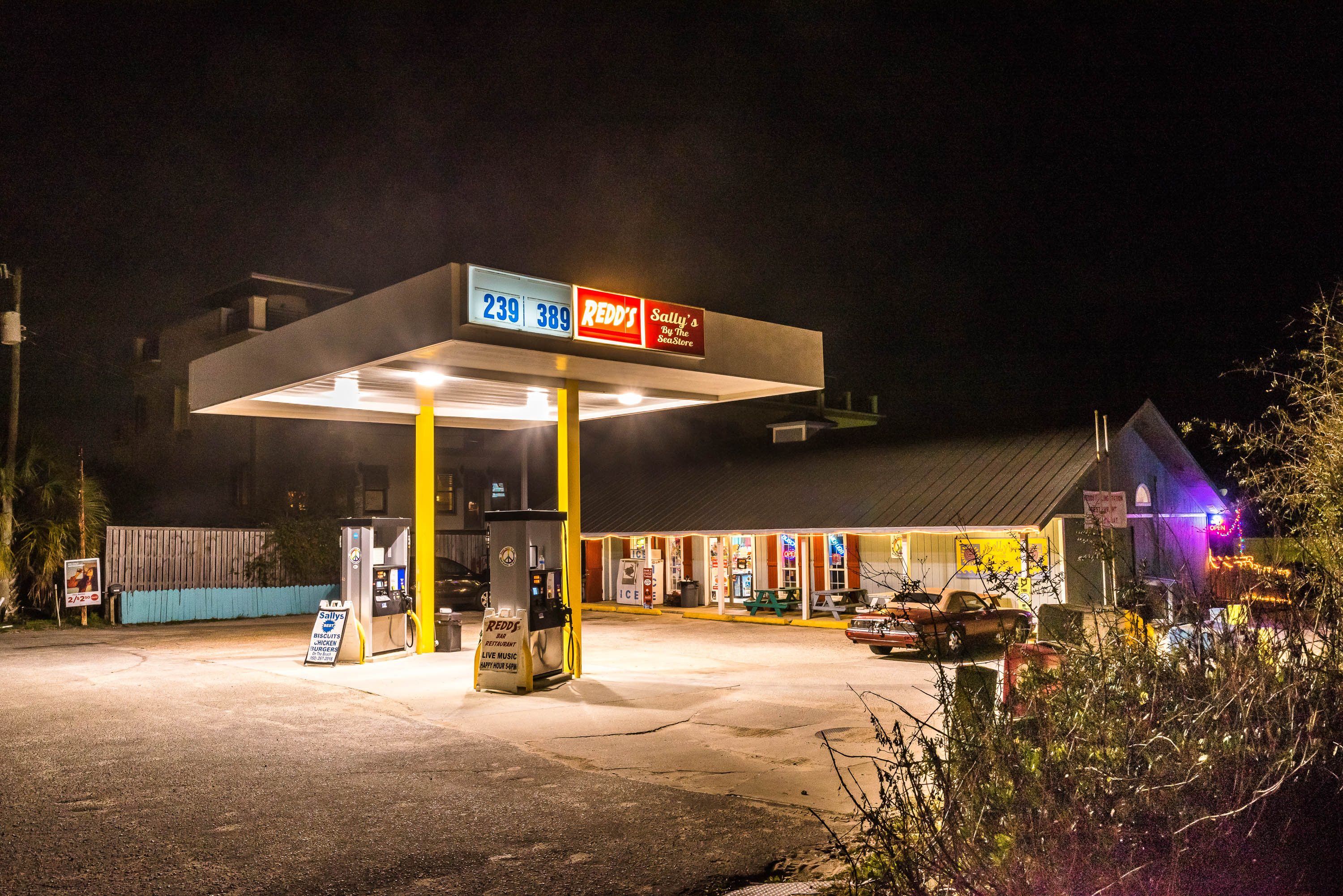 170307-reddsfuelingstation-1-3000.jpg
