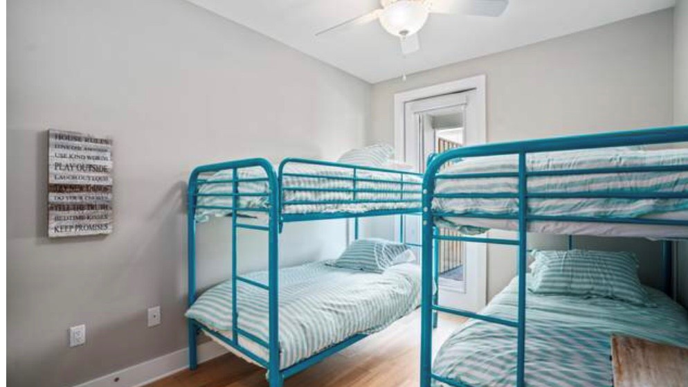 Bunk1.jpg