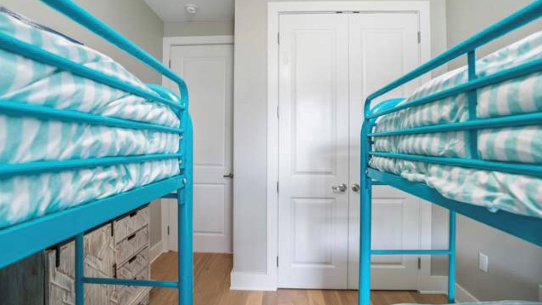 Bunk2.jpg