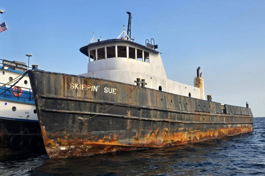 tug.jpg